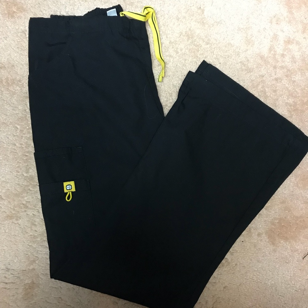 Black scrub pants!!